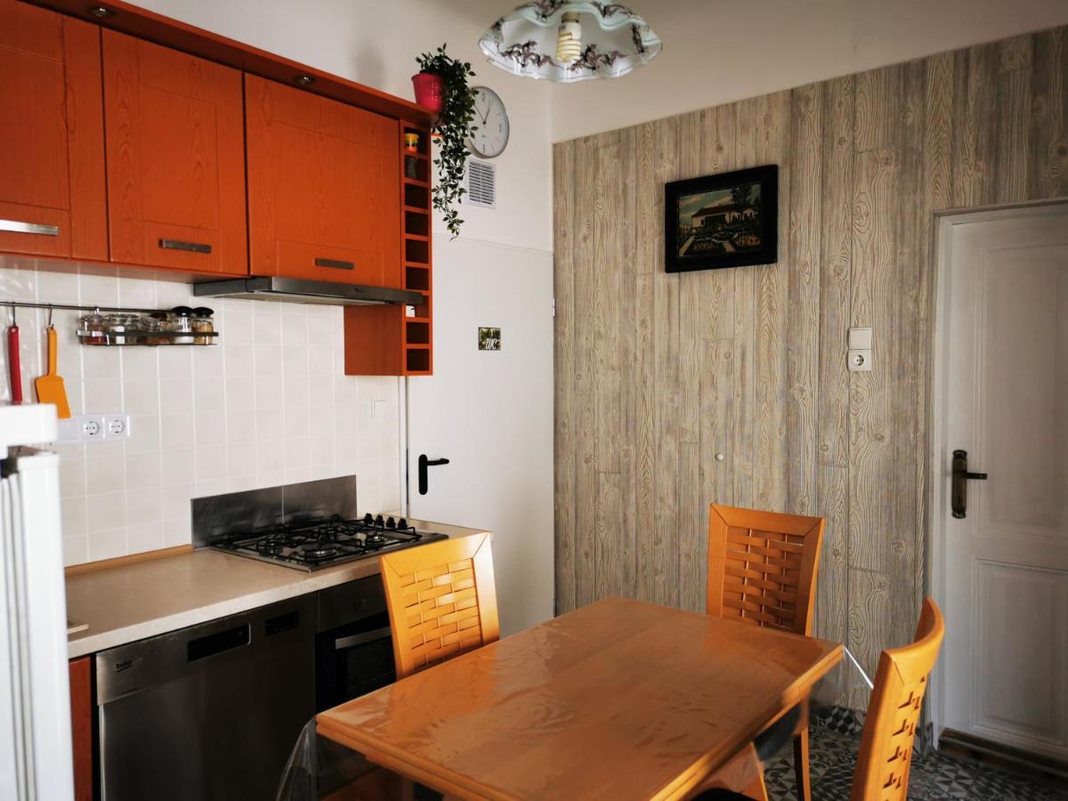 Lehel Apartman 凯斯特海伊 外观 照片