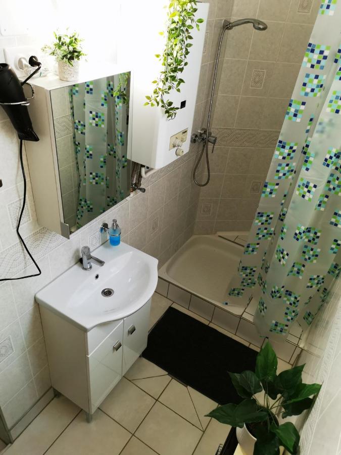 Lehel Apartman 凯斯特海伊 外观 照片