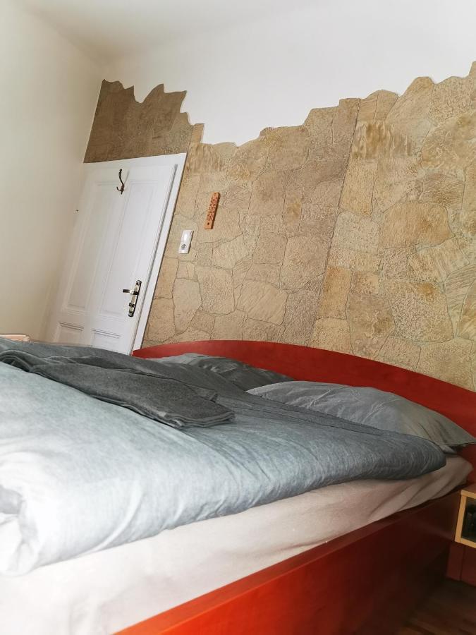 Lehel Apartman 凯斯特海伊 外观 照片